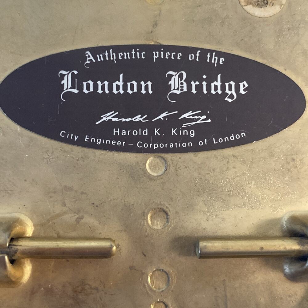 Belt Buckle Authentic Piece of the London Bridge Harold King Half Penny 1962 UK - Picture 7 of 7